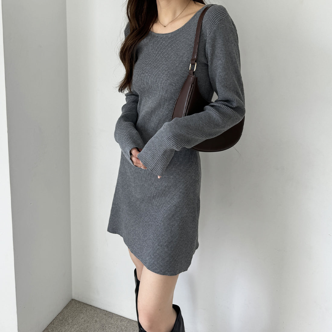 ジーラ GeeRA 【nelliy.】バックオープンワンピース （グレー（ミニ）） グレー（ミニ）