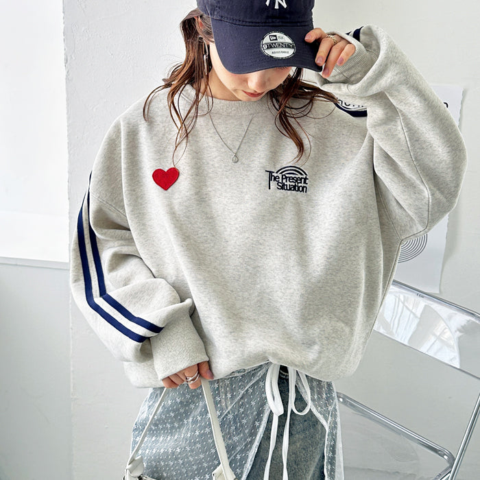 ジーラ GeeRA 【FIRSTMOOD】ハート刺繍ライン裏起毛スウェット （オートミール） オートミール
