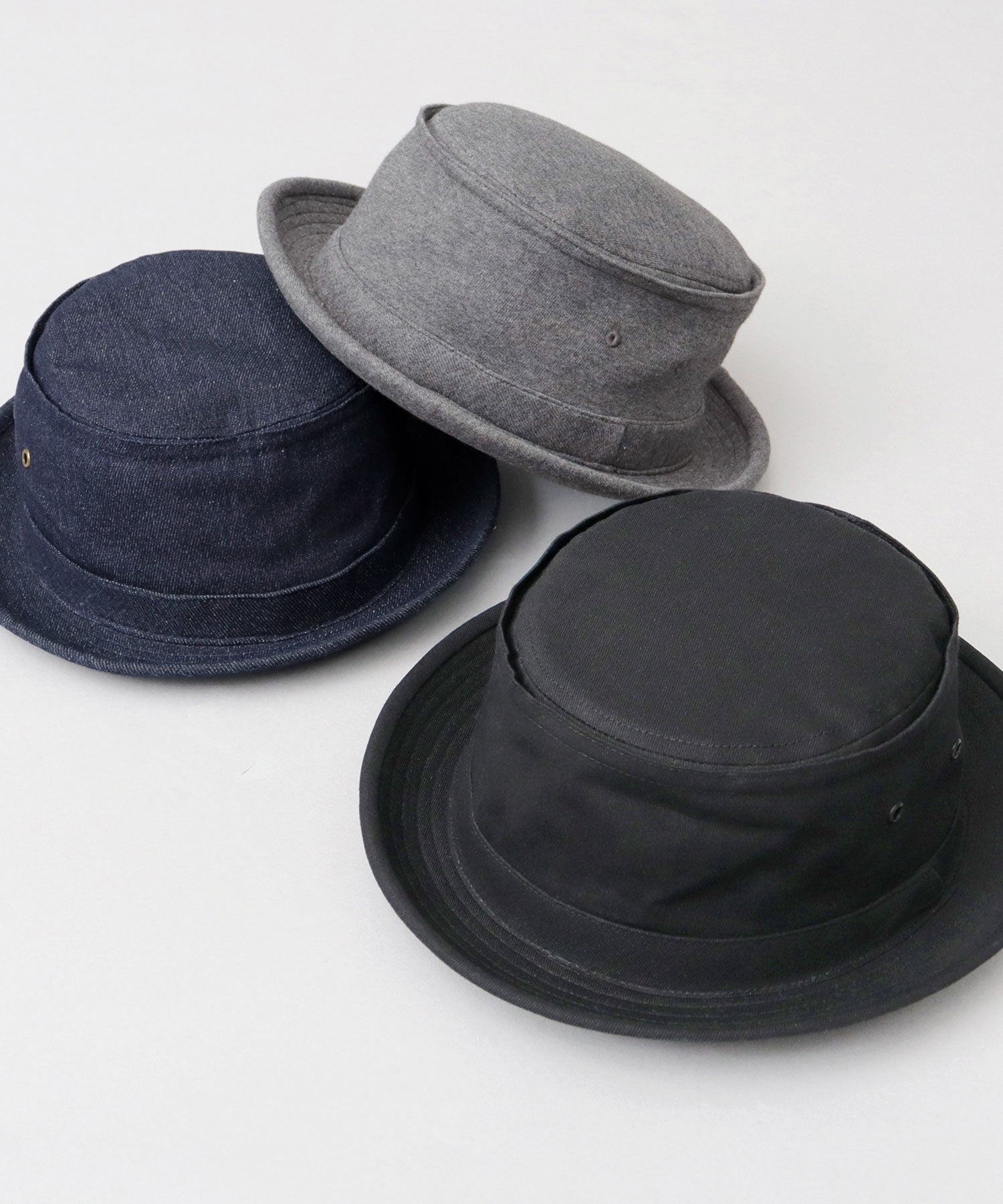 レックハッター Req Hatter ハット ポークパイハット メンズ 帽子 デニム コットン スウェット 3素材 つば短め つば 短い （ブラック-B(スウェット)） ブラック-B(スウェット)