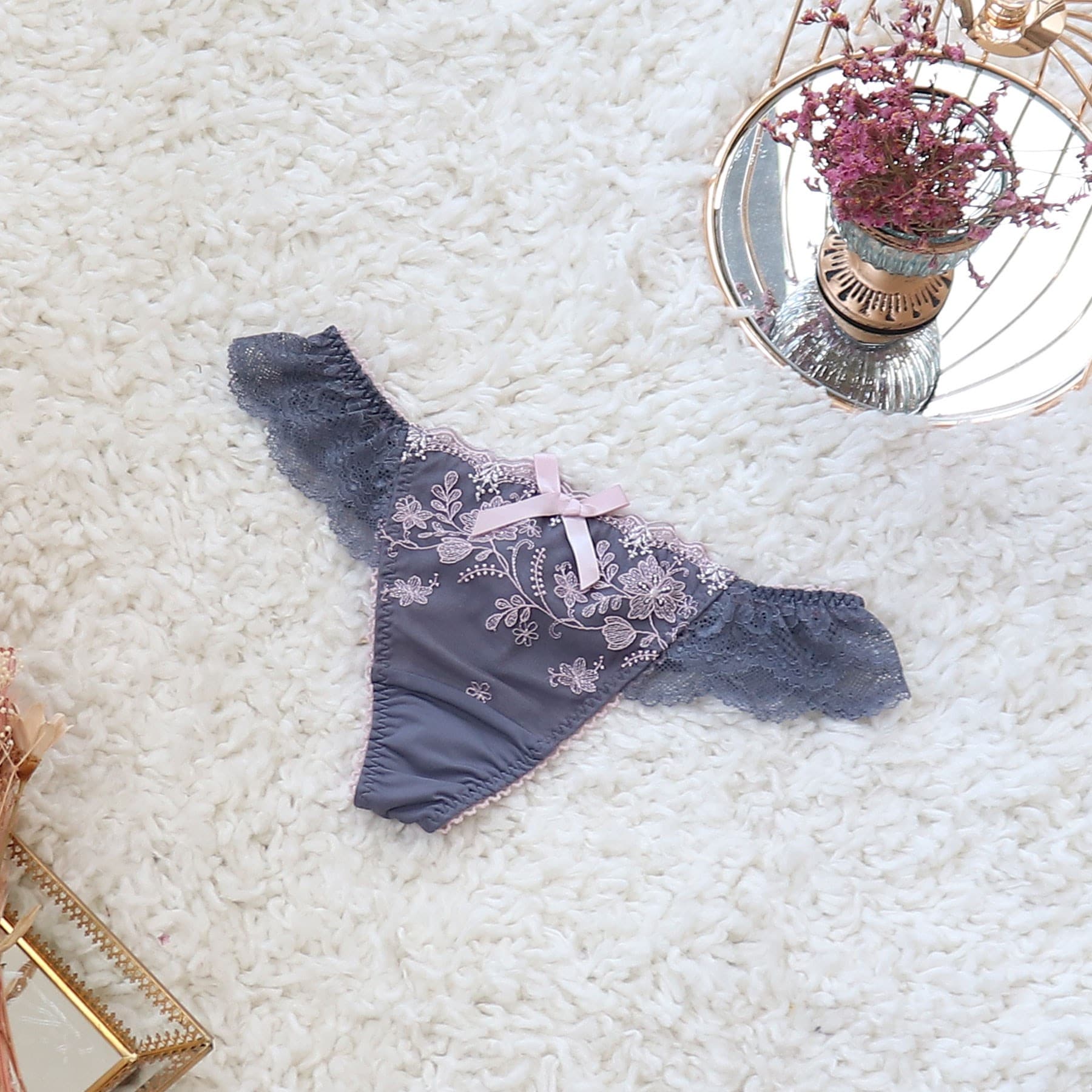risamari risa magli eToal t -back Shorts [返回產品]