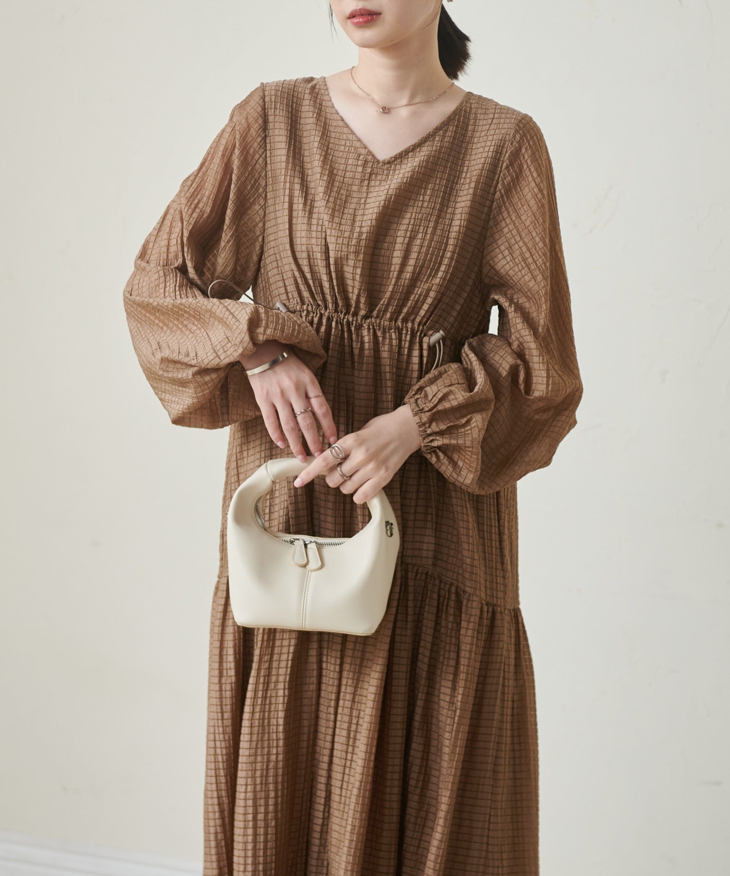 ラナン RANAN シアーチェックドロストギャザーティアード （モカ） モカ