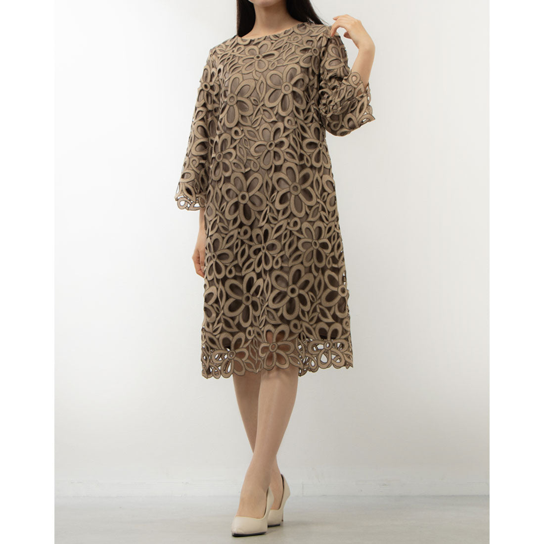 ラナン RANAN 花柄ケミカルレースワンピース