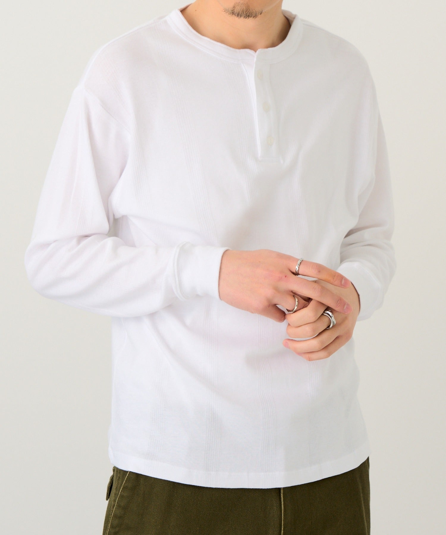 ロバート・ピー・ミラー Robert P. Miller パネルリブ ヘンリーネックT CASUAL FIT 143C （ホワイト） ホワイト