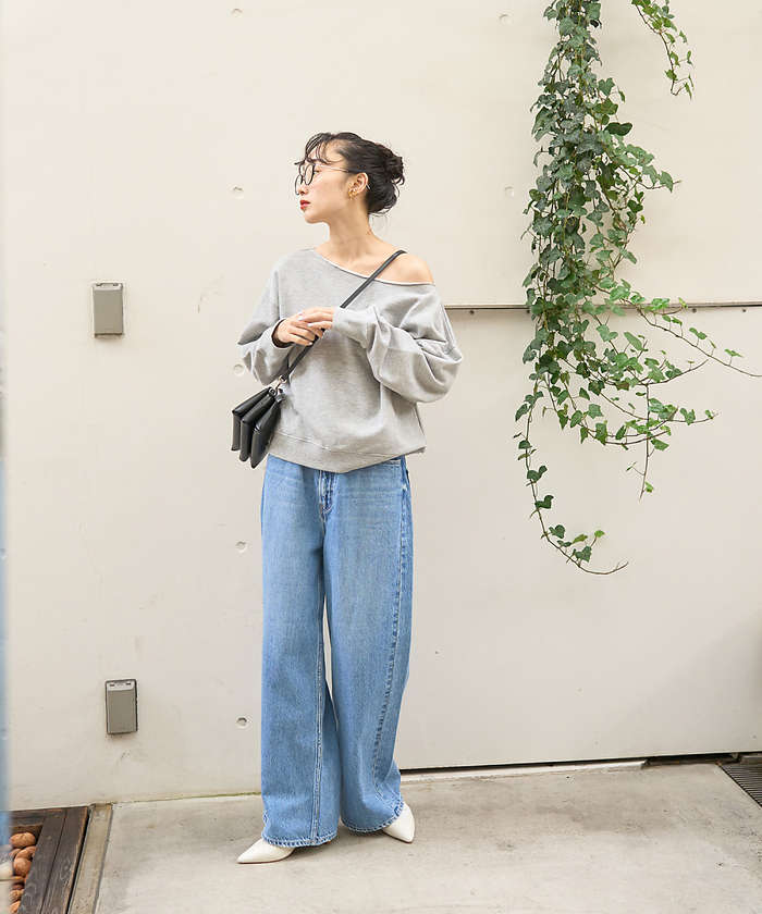 ルージュ ヴィフ ラクレ Rouge vif la cle 【一部店舗限定】オフショルルーズスウェット【予約】 （ホワイト系その他1） ホワイト系その他1