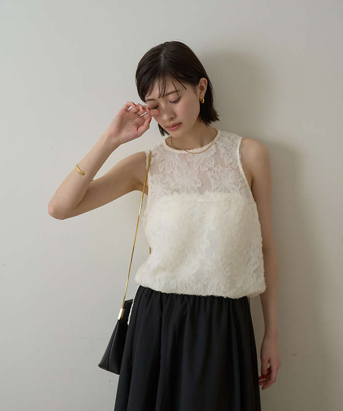 ルージュ ヴィフ ラクレ Rouge vif la cle 【一部店舗限定】フラワーフェザーアメスリブラウス【予約】 （ブラウン） ブラウン