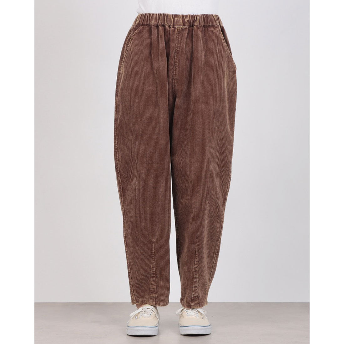レヴォ Revo. ケミカルウォッシュ加工 コーデュロイ テーパードパンツ （BROWN） BROWN