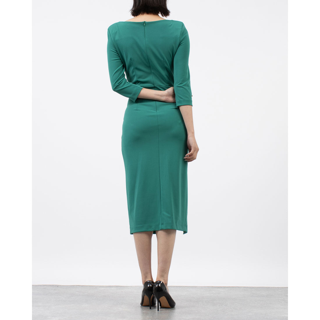 RINASCIMENTO Diamond Neck Slit Tight Dress