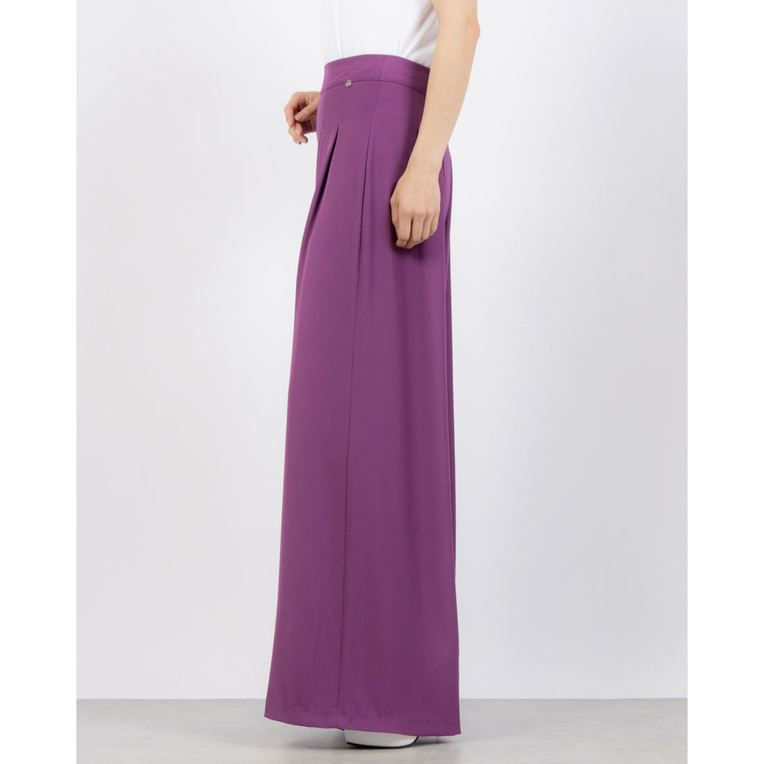 リナシメント RINASCIMENTO タックワイドパンツ