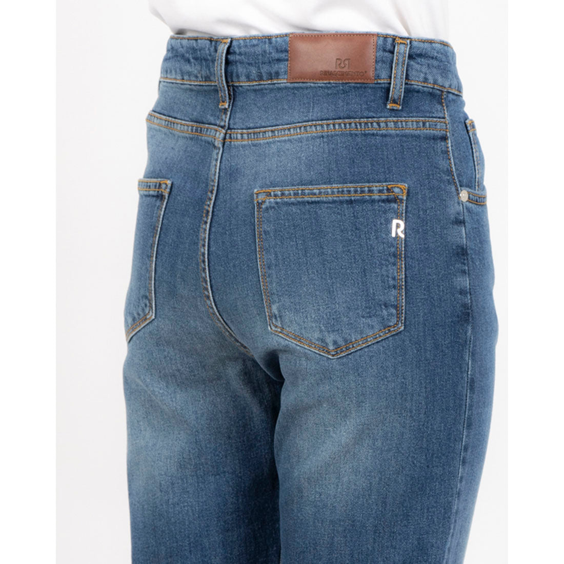 リナシメント RINASCIMENTO 裾Rビジューデニムパンツ