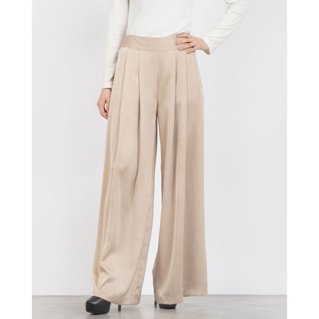 リナシメント RINASCIMENTO クリンクル加工タックワイドパンツ （Beige Scuro） Beige Scuro