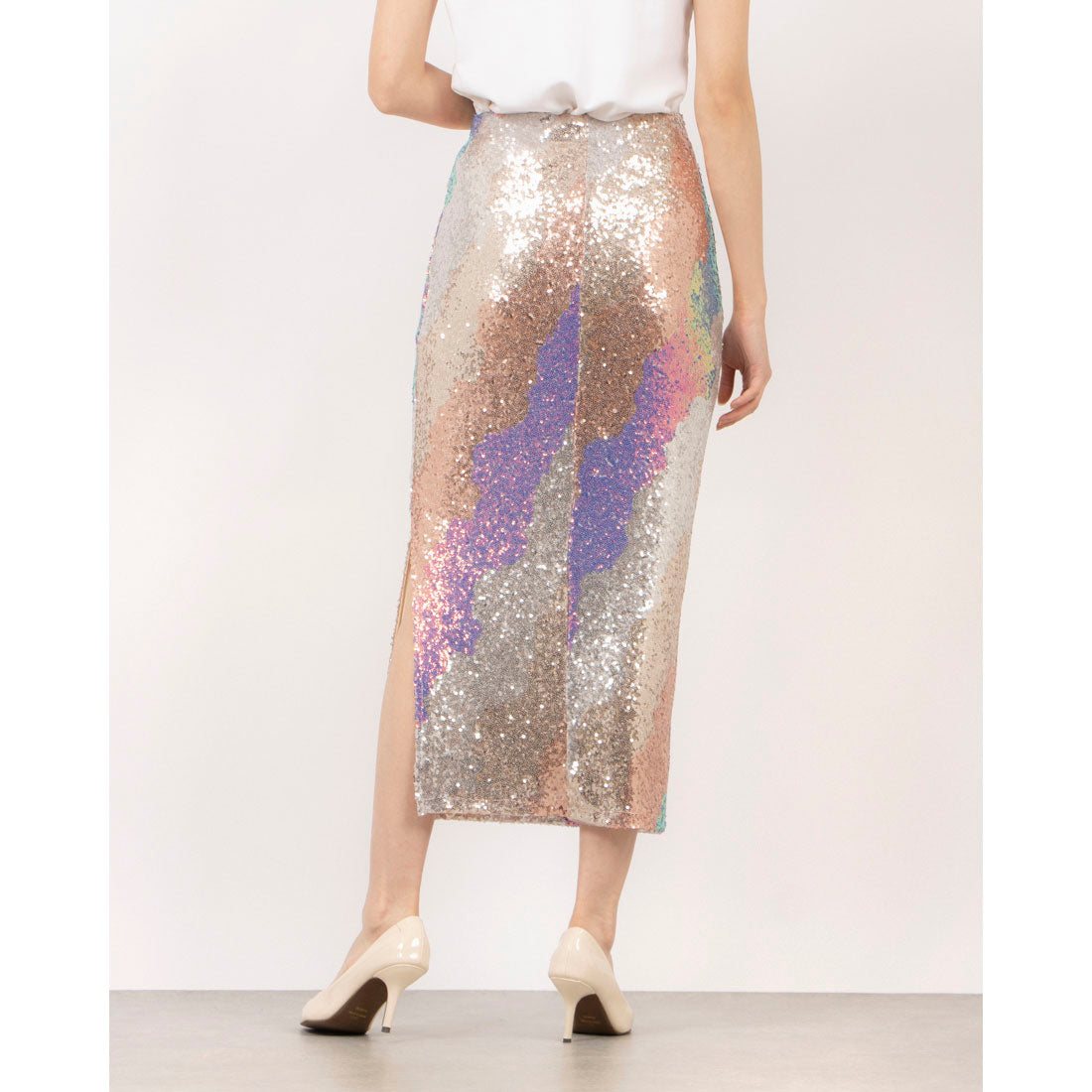 リナシメント RINASCIMENTO マルチスパンコールタイトロングスカート （var.Rosa Camelia） var.Rosa Camelia