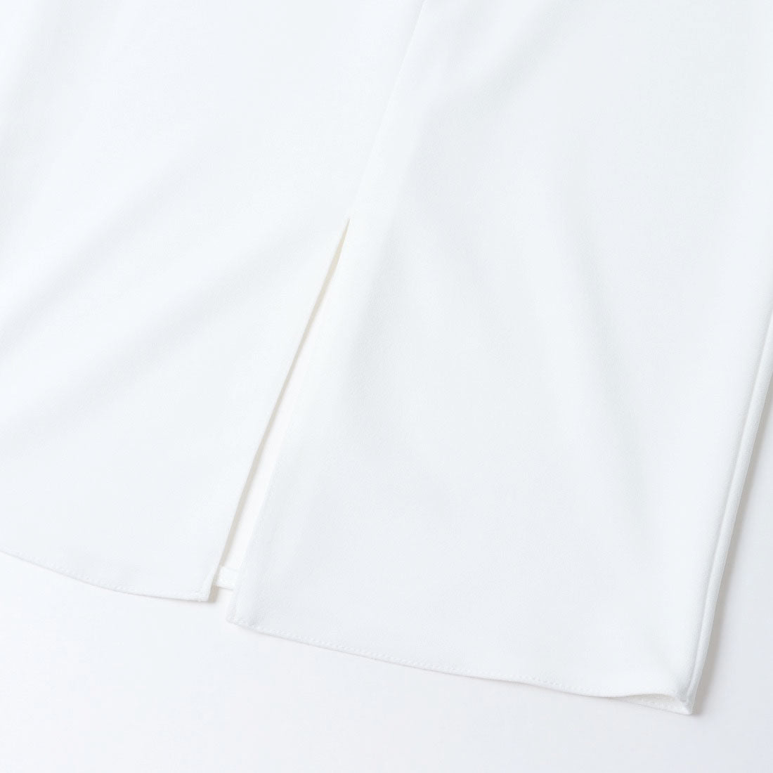 リナシメント RINASCIMENTO クロスデザインタイトワンピース （Bianco） Bianco