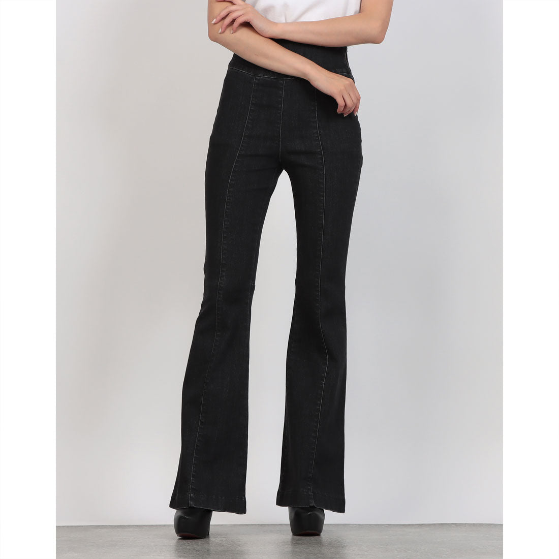 リナシメント RINASCIMENTO サイドジップ切替デニムPT （Nero） Nero