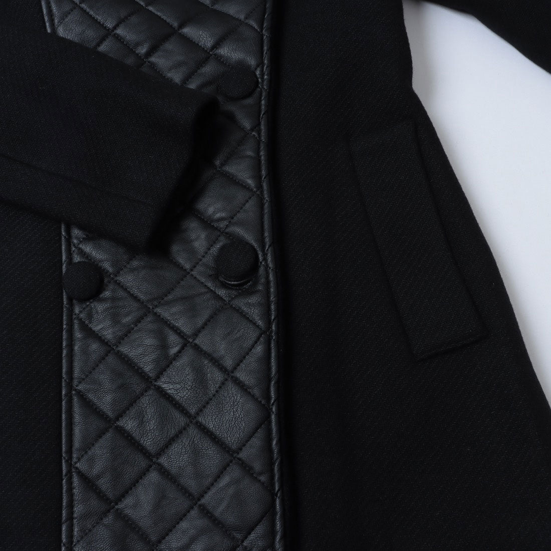 リナシメント RINASCIMENTO レザーキルティング切替コート （Nero） Nero