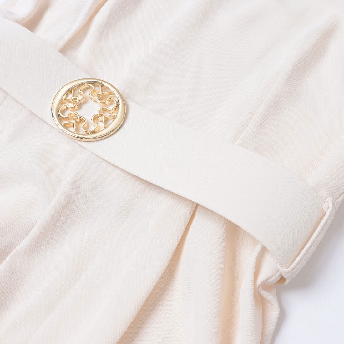 リナシメント RINASCIMENTO フリルスリーブベルトマークAIO （Beige Chiaro） Beige Chiaro