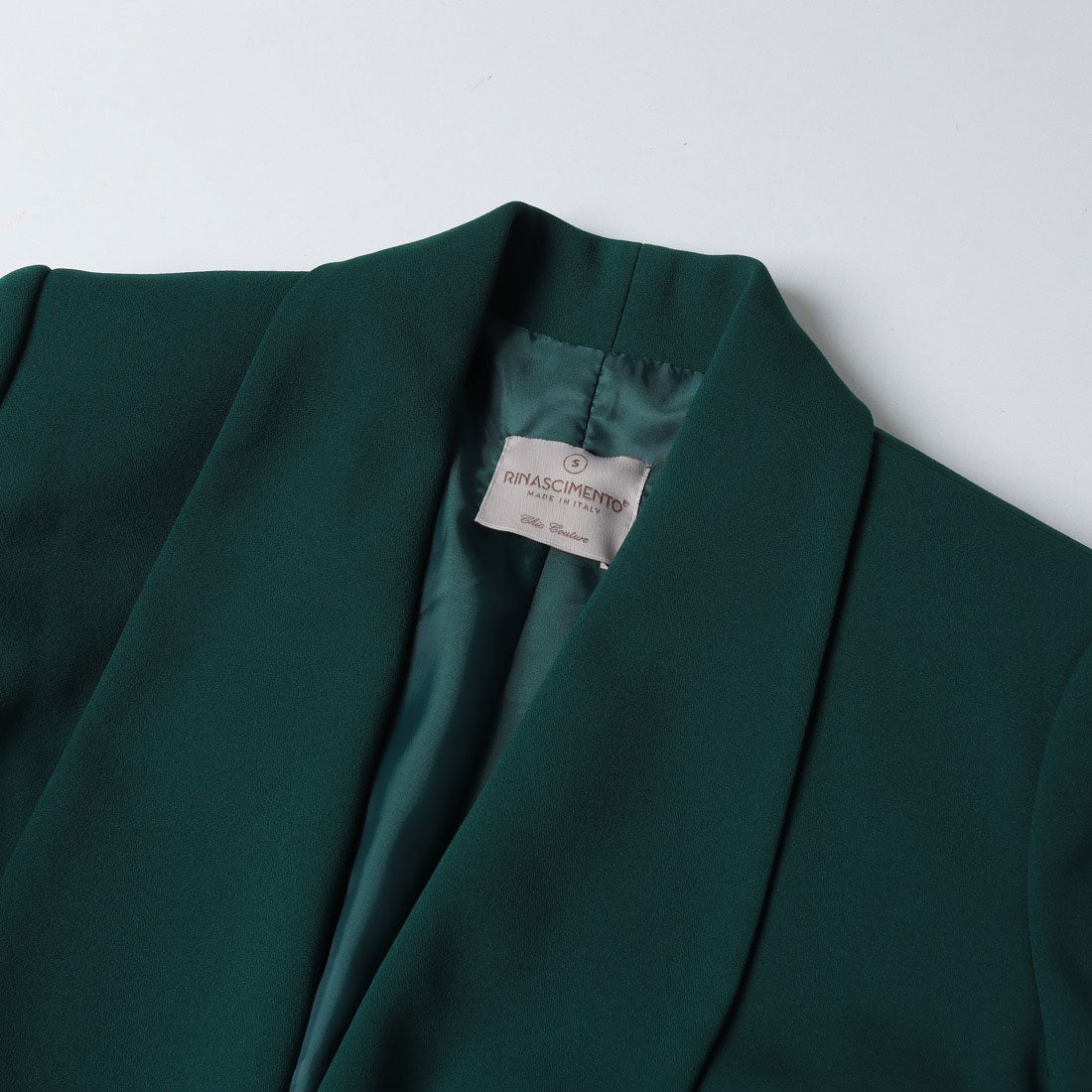リナシメント RINASCIMENTO Cバックルベルトショールカラージャケット （Verde） Verde