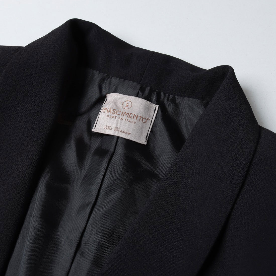 リナシメント RINASCIMENTO ショールカラービジューバックルショートJK （Nero） Nero