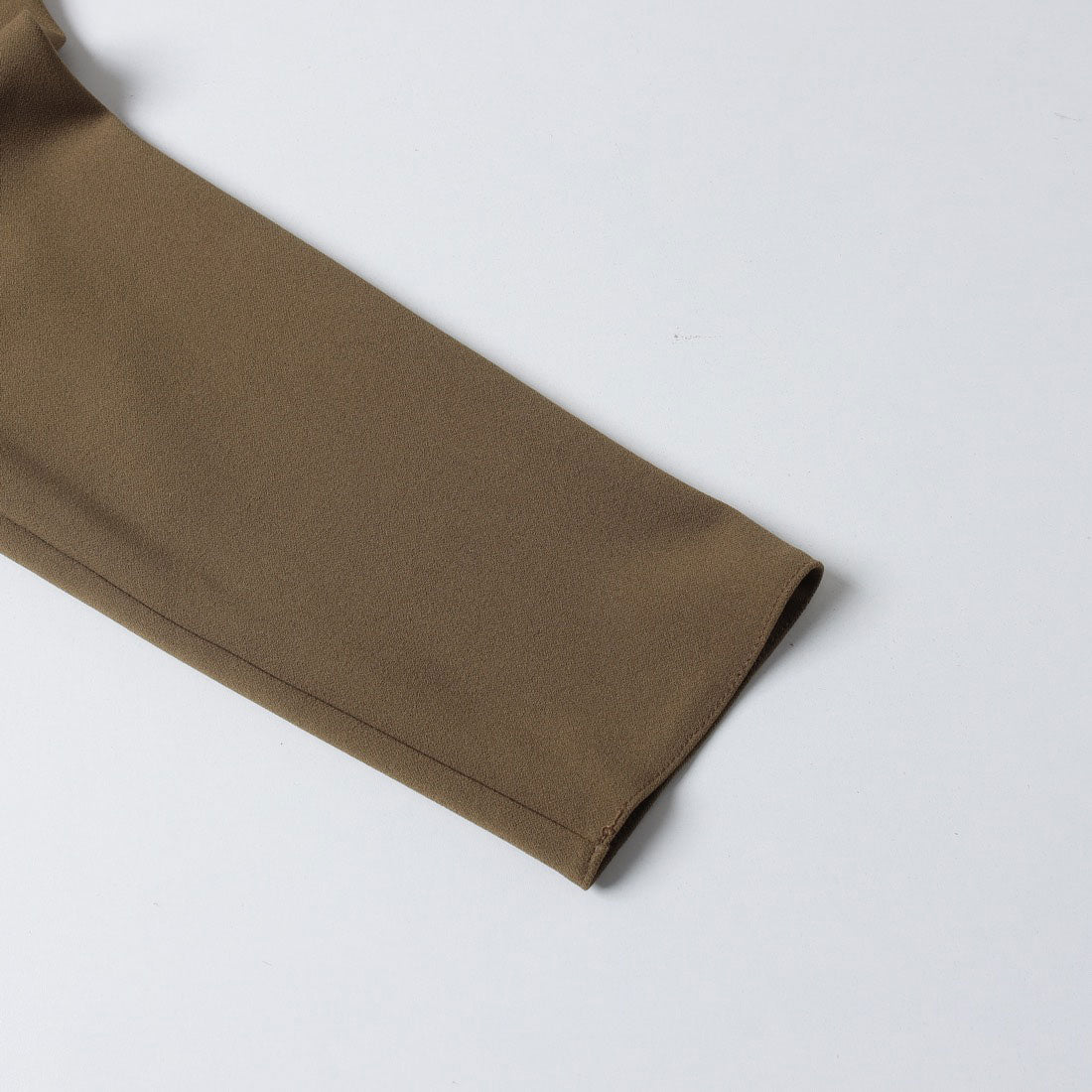 リナシメント RINASCIMENTO ベルト付タックタイトOP （Militare Verde） Militare Verde