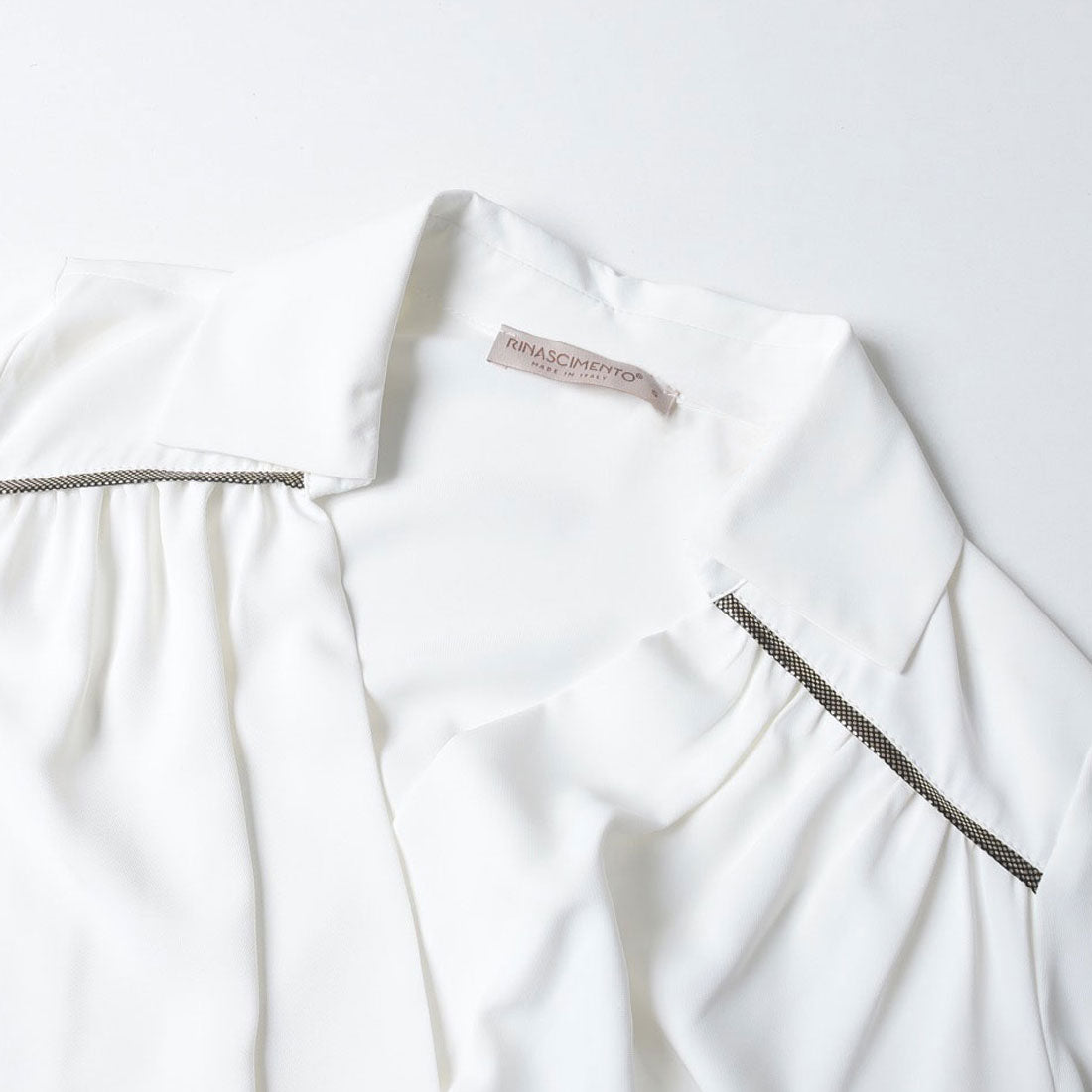 リナシメント RINASCIMENTO タンガ付きカシュクールブラウス （Bianco） Bianco