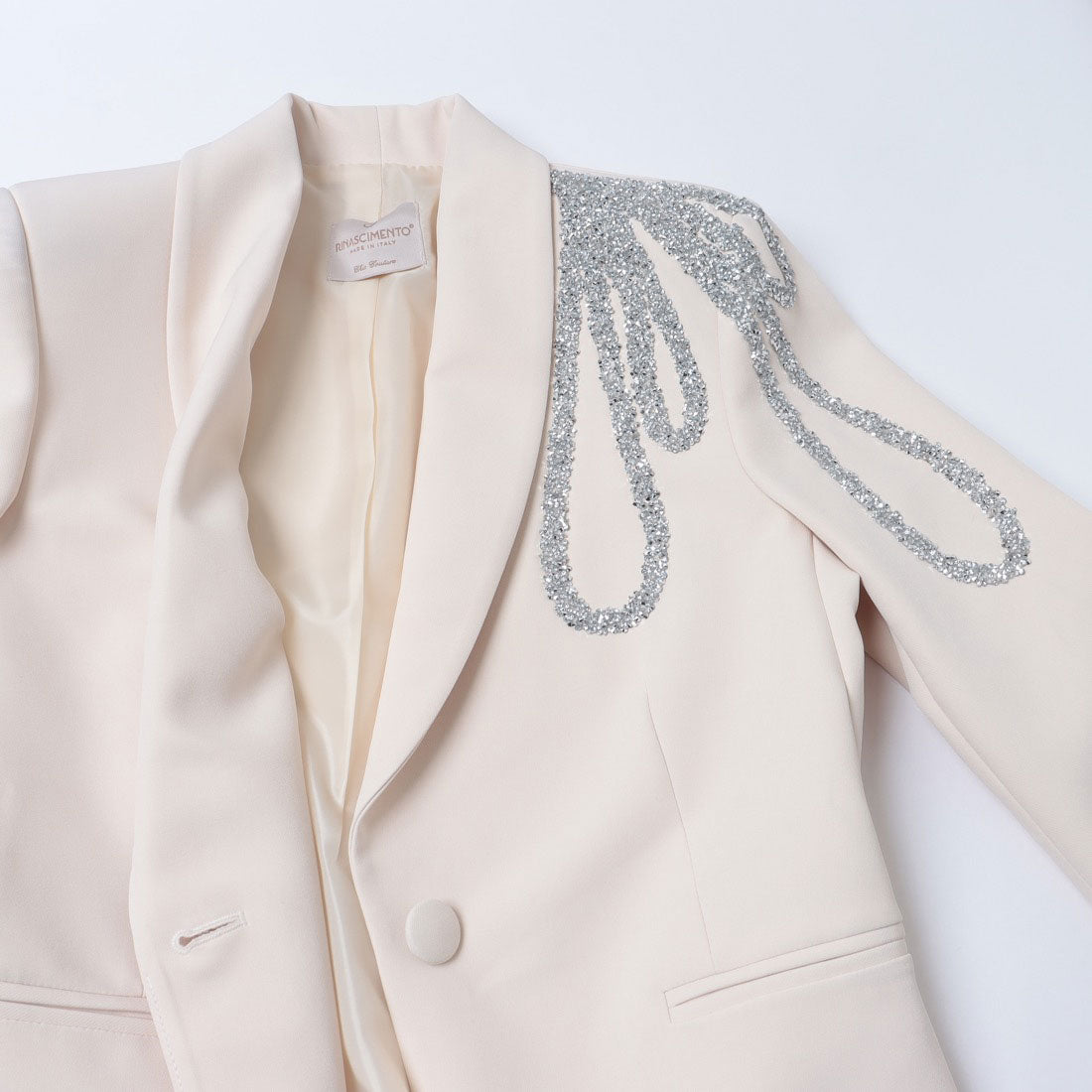 リナシメント RINASCIMENTO ビジューストーンショールカラージャケット （Beige Chiaro） Beige Chiaro
