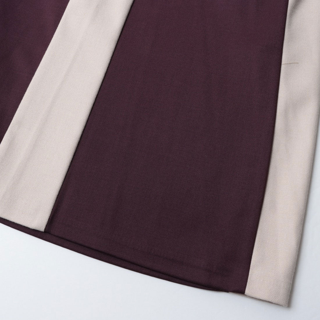 リナシメント RINASCIMENTO バイカラーラインOP （var.Rosso Bordeaux） var.Rosso Bordeaux