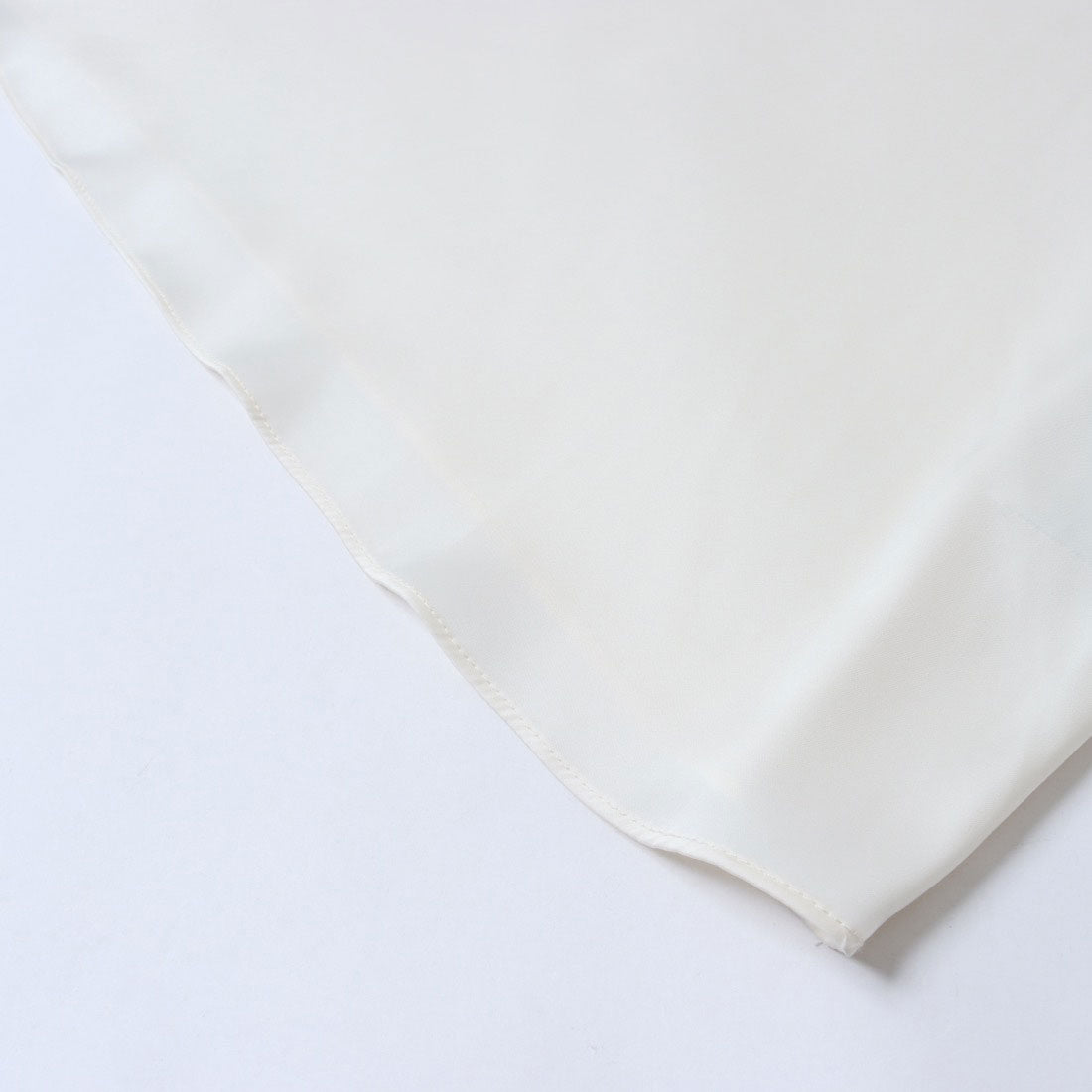 リナシメント RINASCIMENTO サテントップス （Panna Bianco） Panna Bianco