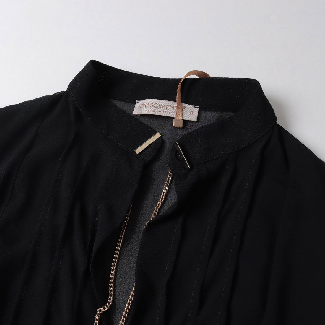 リナシメント RINASCIMENTO フリンジチェーンタックシフォンシャツワンピース （Nero） Nero