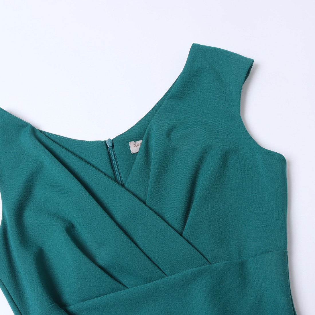 リナシメント RINASCIMENTO カシュクールタックドレープノースリワンピース （Verde Reale） Verde Reale