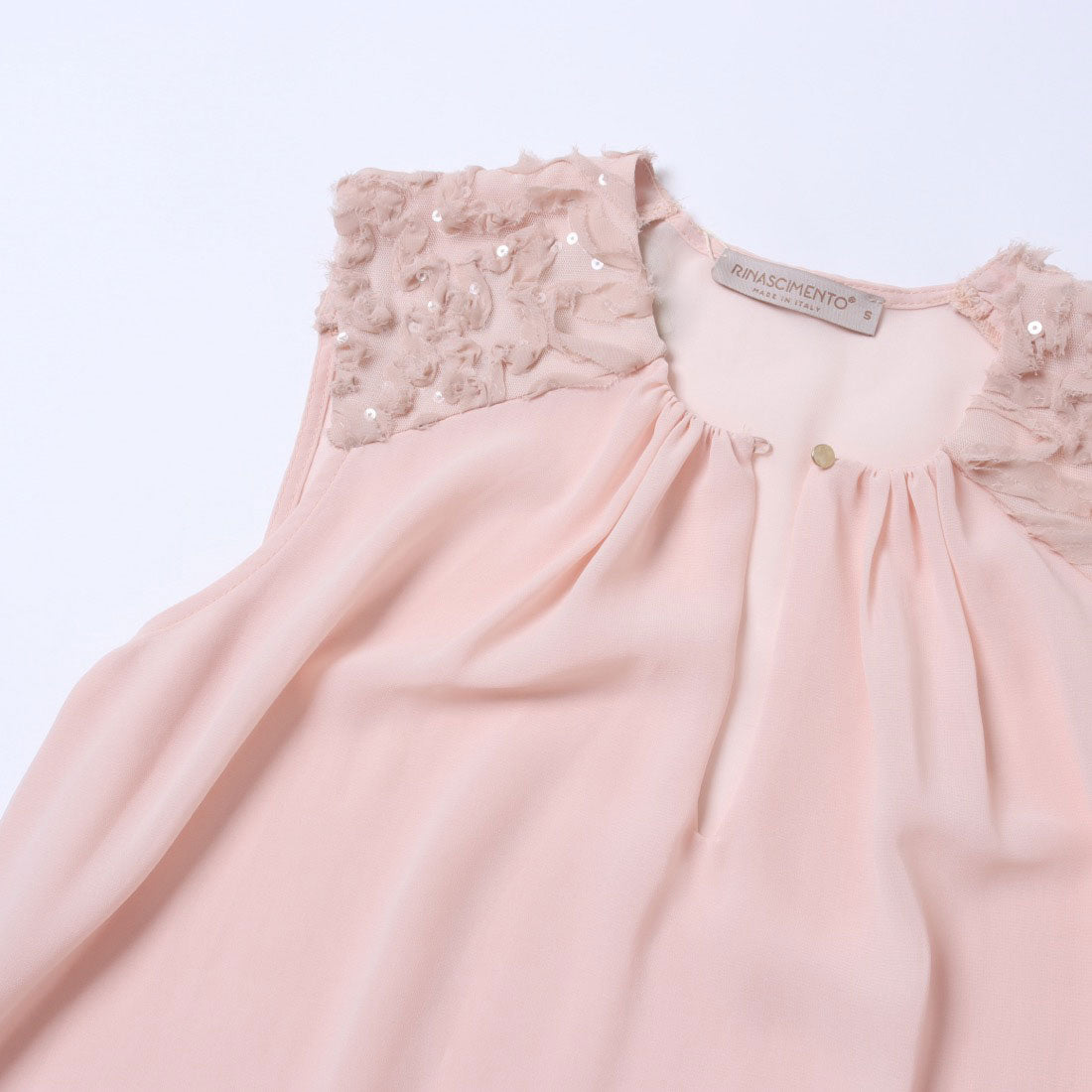 リナシメント RINASCIMENTO 3Dフリルスパンコールショルダーブラウス （Rosa Chiaro） Rosa Chiaro