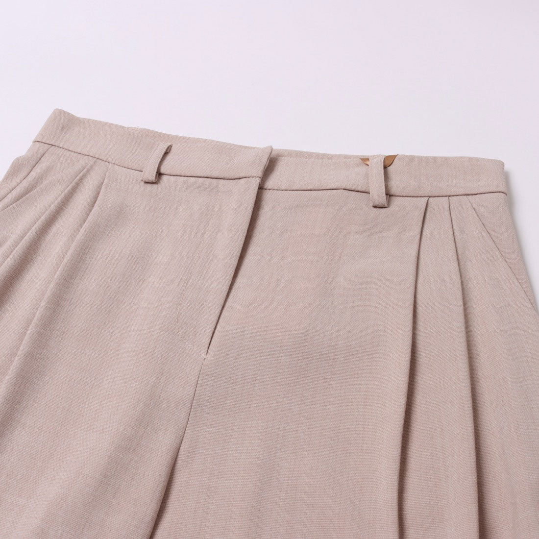 リナシメント RINASCIMENTO タックパンツ （Tortora Beige） Tortora Beige