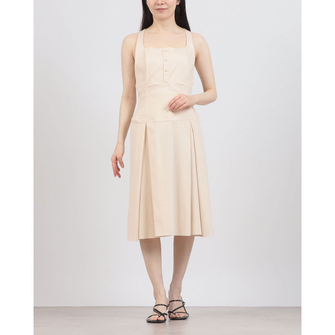 リナシメント RINASCIMENTO スクエアネックタックデザインワンピース （Beige Chiaro） Beige Chiaro