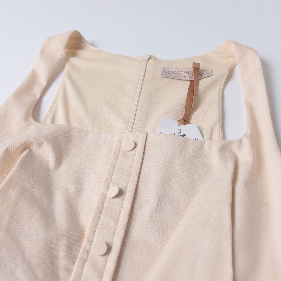 リナシメント RINASCIMENTO スクエアネックタックデザインワンピース （Beige Chiaro） Beige Chiaro