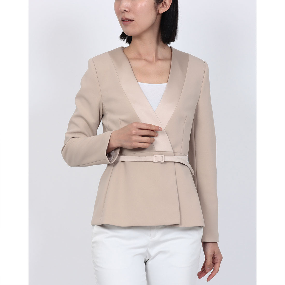 リナシメント RINASCIMENTO カラーレスサテン切替ペプラムジャケット （Tortora Beige） Tortora Beige