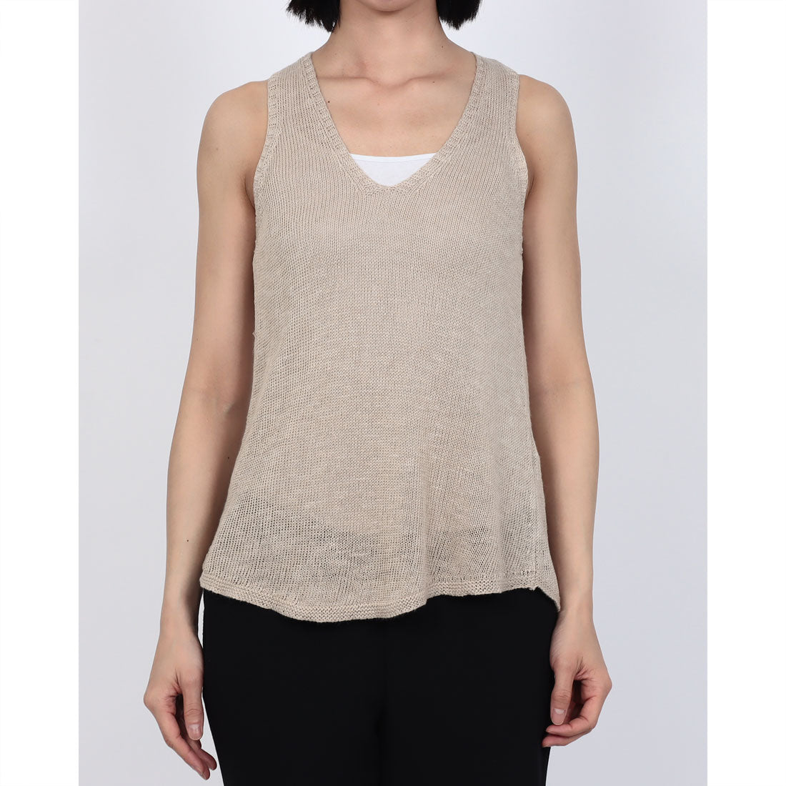 リナシメント RINASCIMENTO バック開きVネックノースリニット （Tortora Beige） Tortora Beige