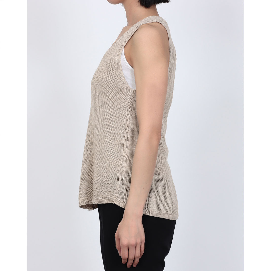 リナシメント RINASCIMENTO バック開きVネックノースリニット （Tortora Beige） Tortora Beige