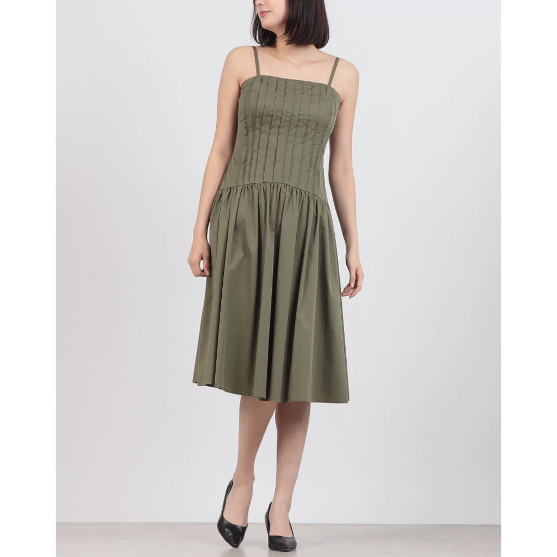 リナシメント RINASCIMENTO プリーツデザイン切替フレアキャミワンピース （Militare Verde） Militare Verde