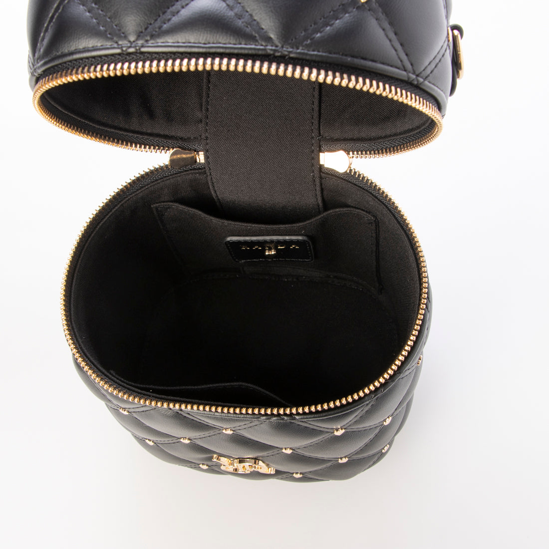 RANDA 【Heart Collection】 Heart Studs 2WAY Quilted Vanity Bag