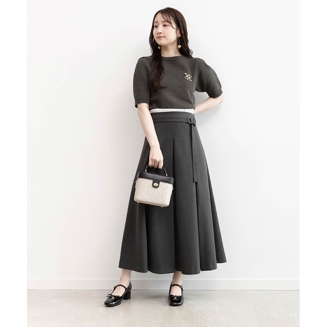 ランダ RANDA 2WAY 型押しデザインバニティバッグ （IVORY） IVORY