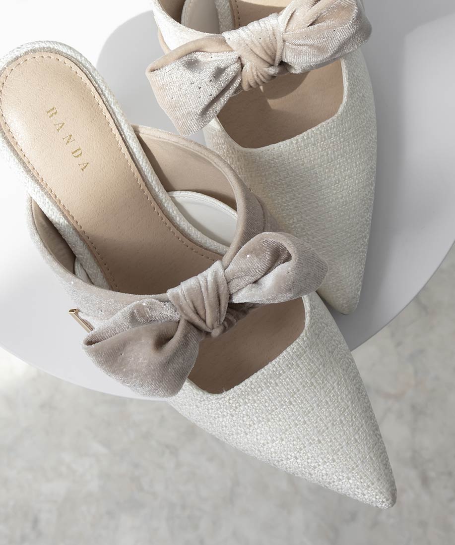 ランダ RANDA ビッグベロアリボンミュールパンプス （WHITE） WHITE
