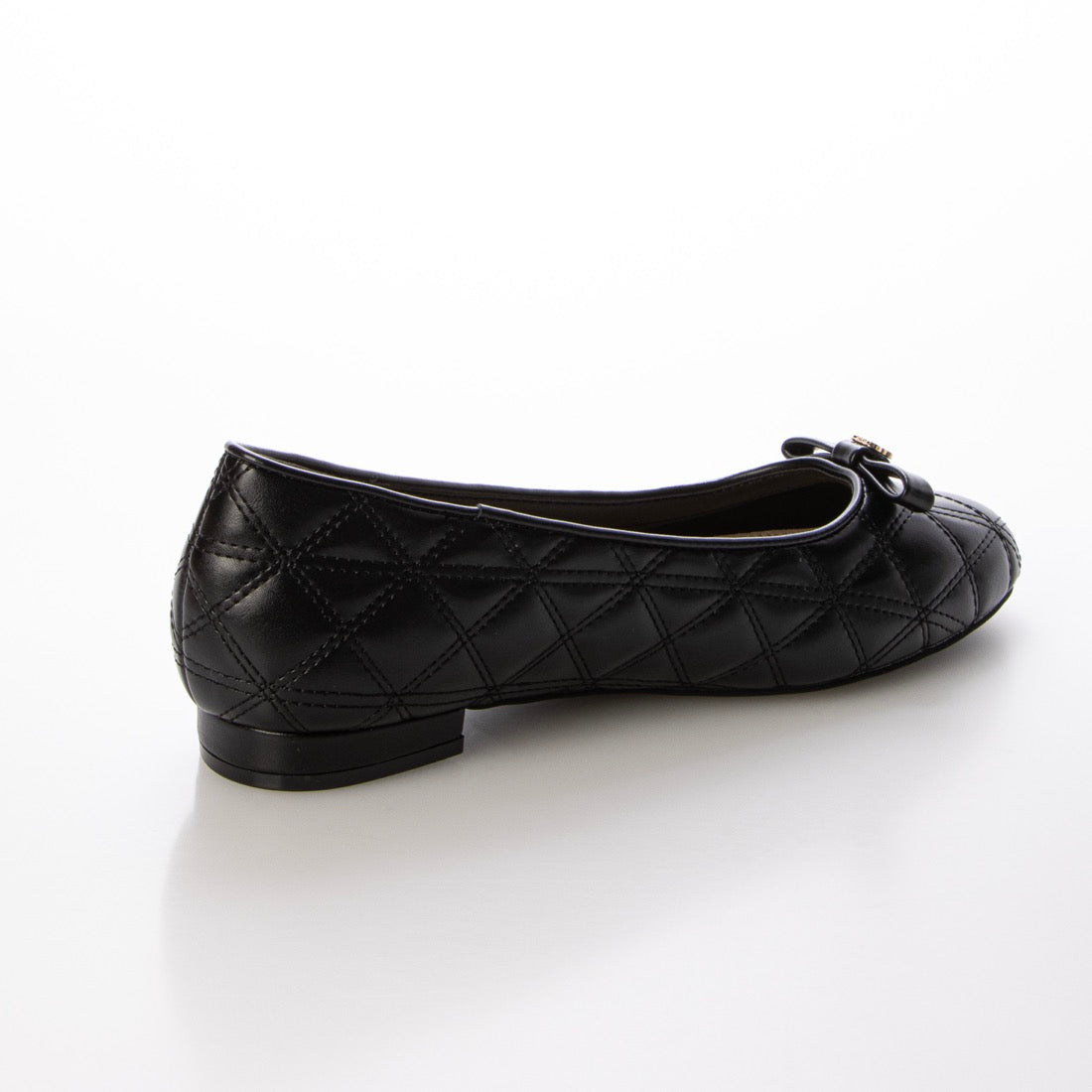 ランダ RANDA キルティングラウンドトゥフラットパンプス （BLACK） BLACK