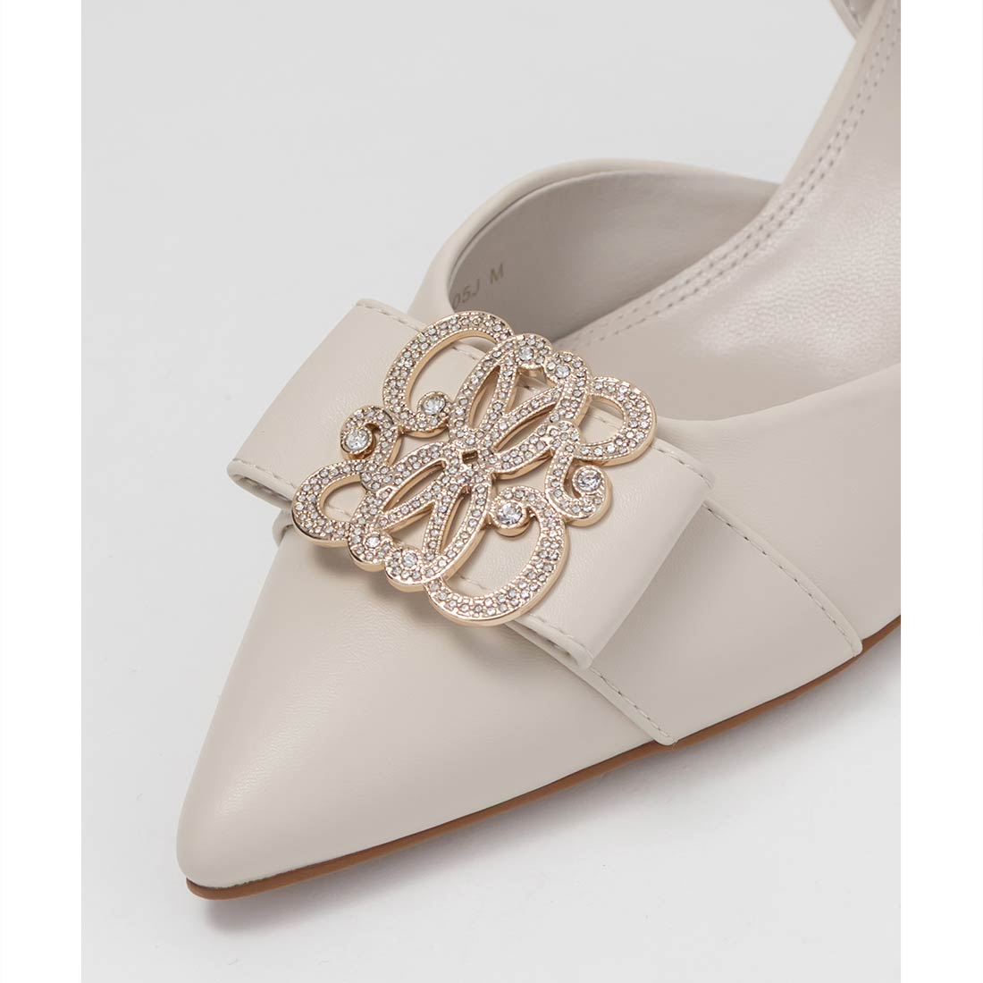 ランダ RANDA ビジューモノグラムパーツストラップパンプス （IVORY） IVORY