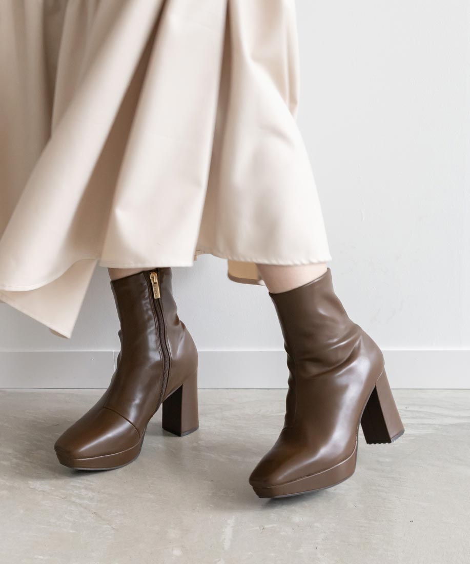 ランダ RANDA ストレッチ チャンキーヒールショートブーツ,D.BROWN
