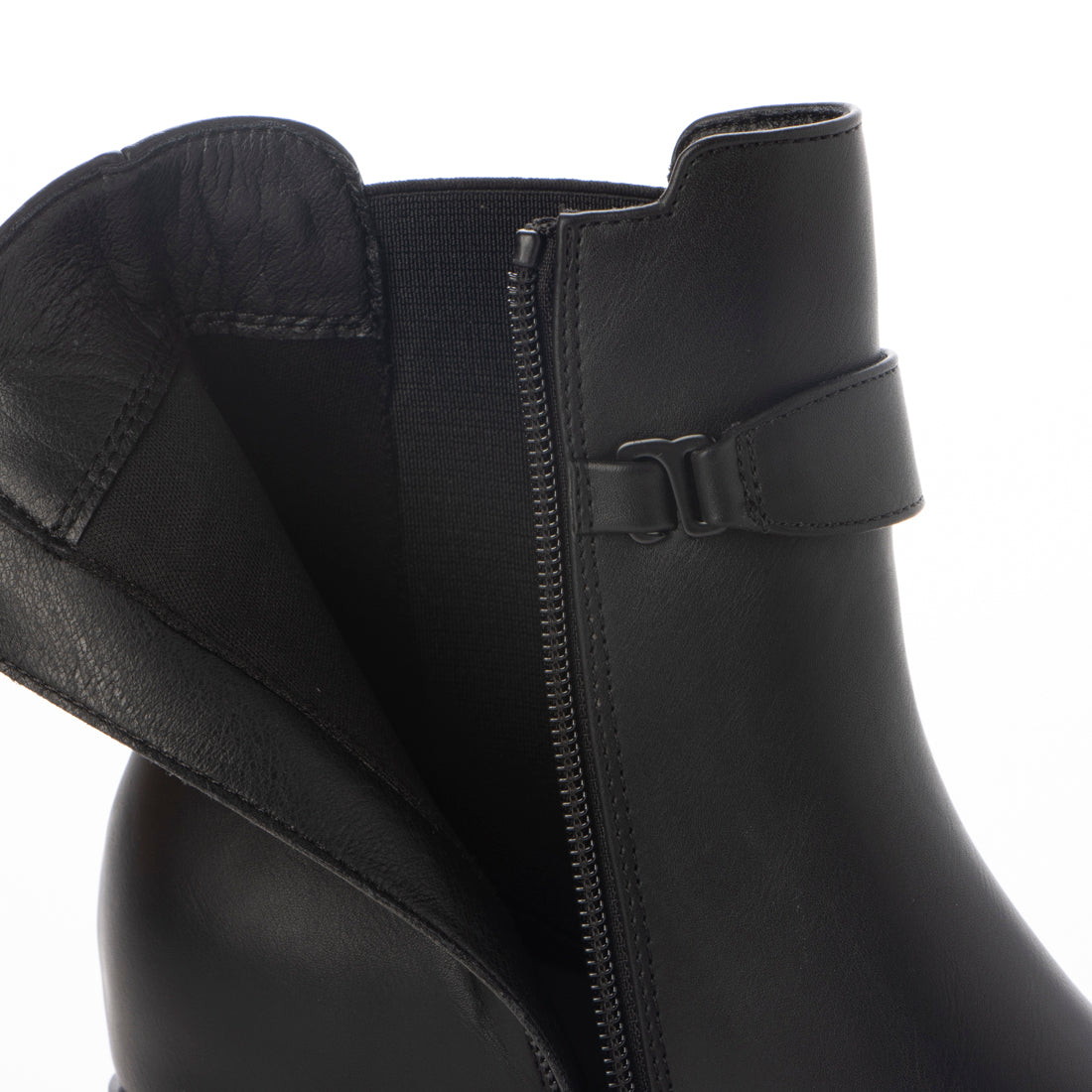 RANDA 2WAY Heel-conscious Short Boots