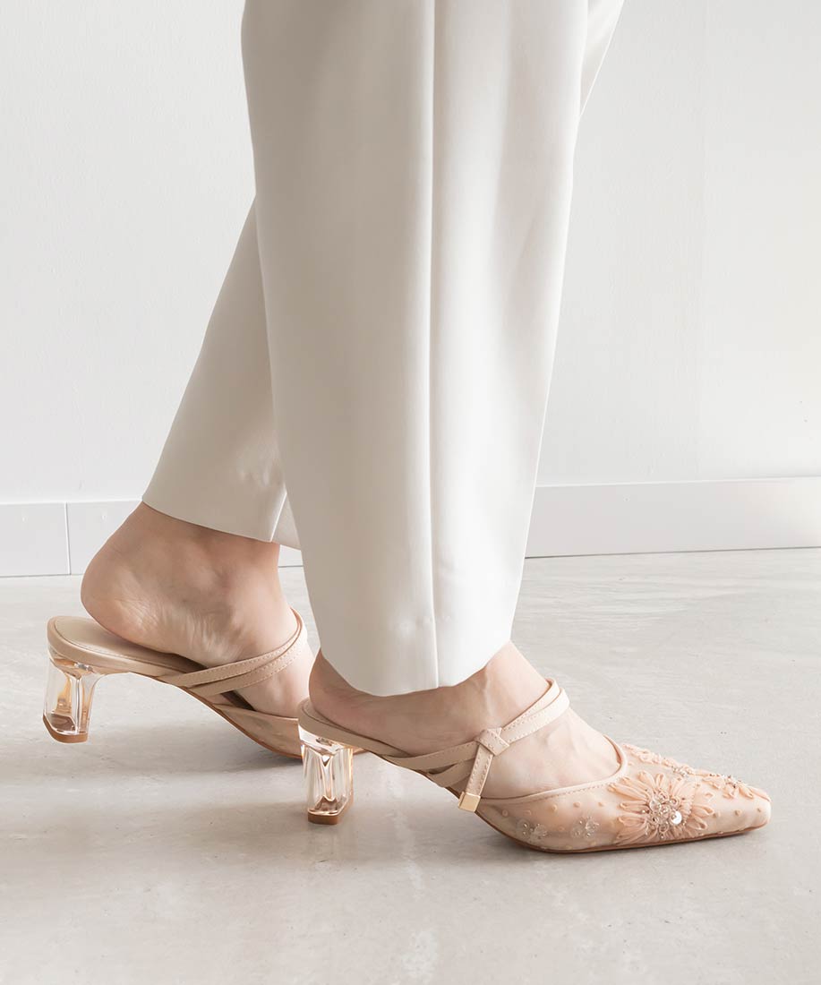 ランダ RANDA 【Flower Collection】フラワースクエアミュールパンプス,BEIGE