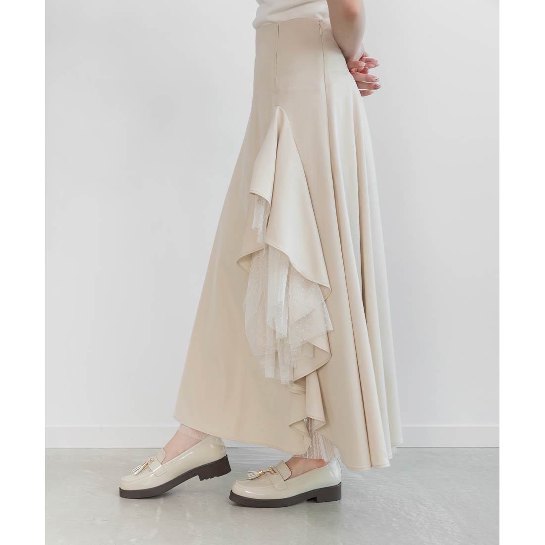 ランダ RANDA デザインフリルハイウエストスカート （IVORY） IVORY