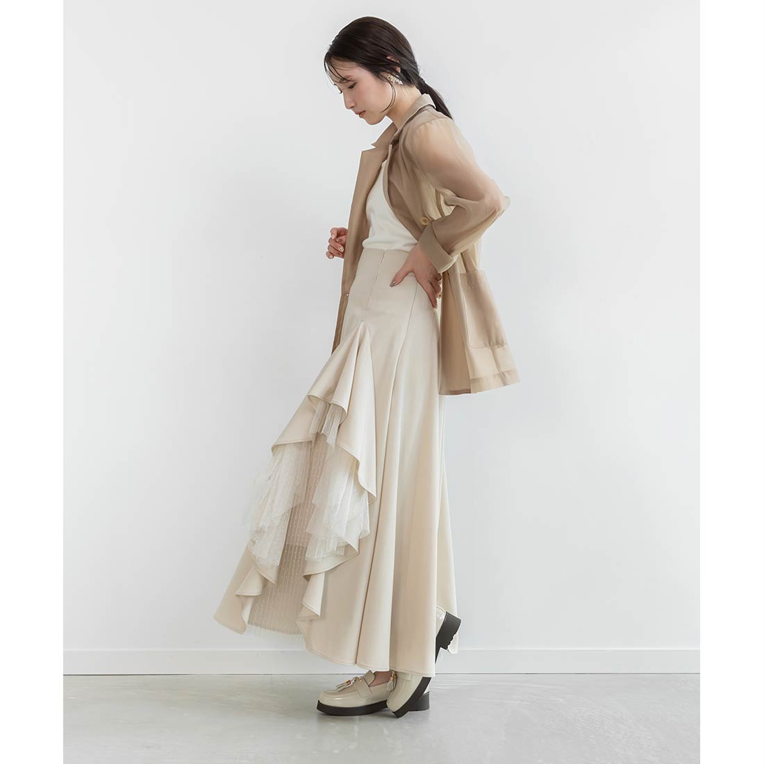 ランダ RANDA デザインフリルハイウエストスカート （IVORY） IVORY