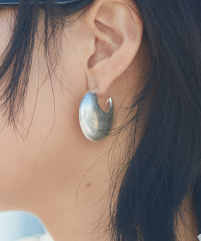 ラス RASW クレセントプレートピアス （シルバー） シルバー