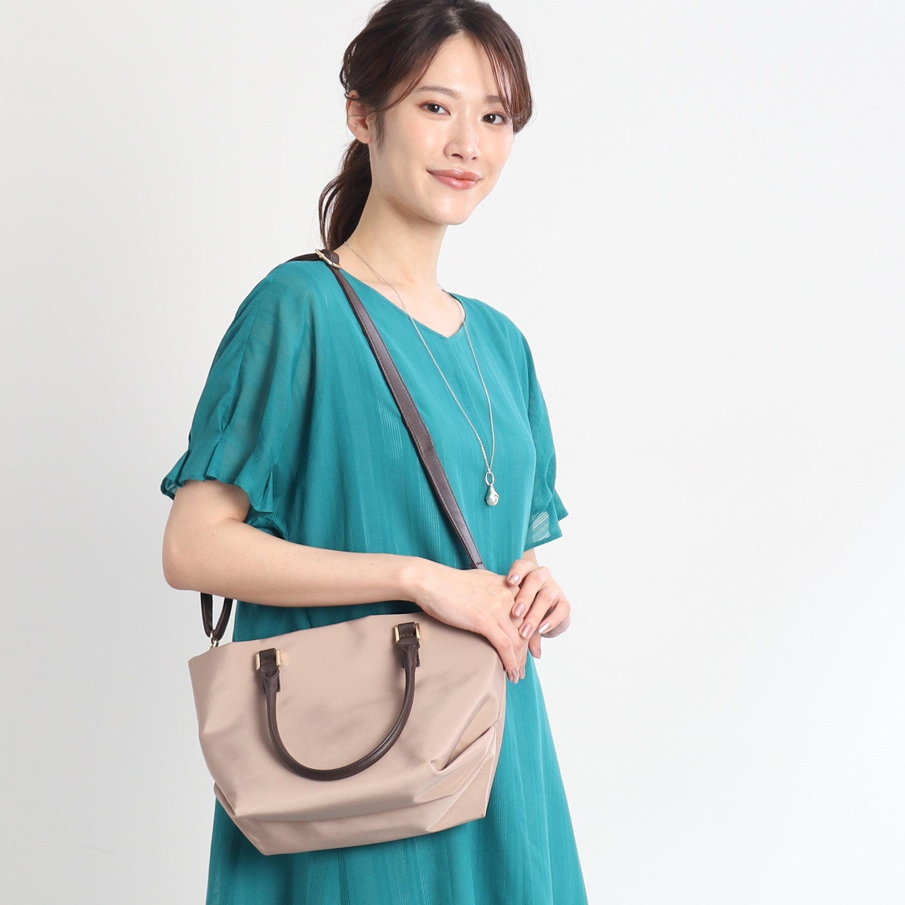 リフレクト Reflect バイカラーハンドルミニトートバッグ （ブラック(019)） ブラック(019)