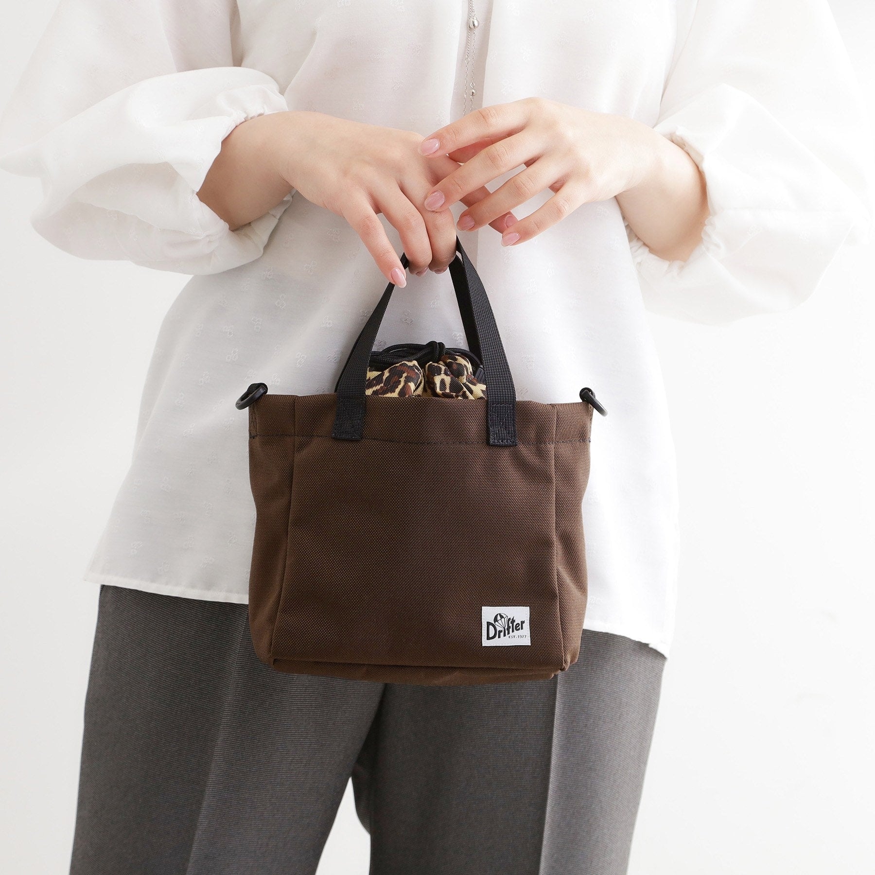 リフレクト Reflect ◆【Drifter】ミニショルダーバッグ （ブラウン(044)） ブラウン(044)