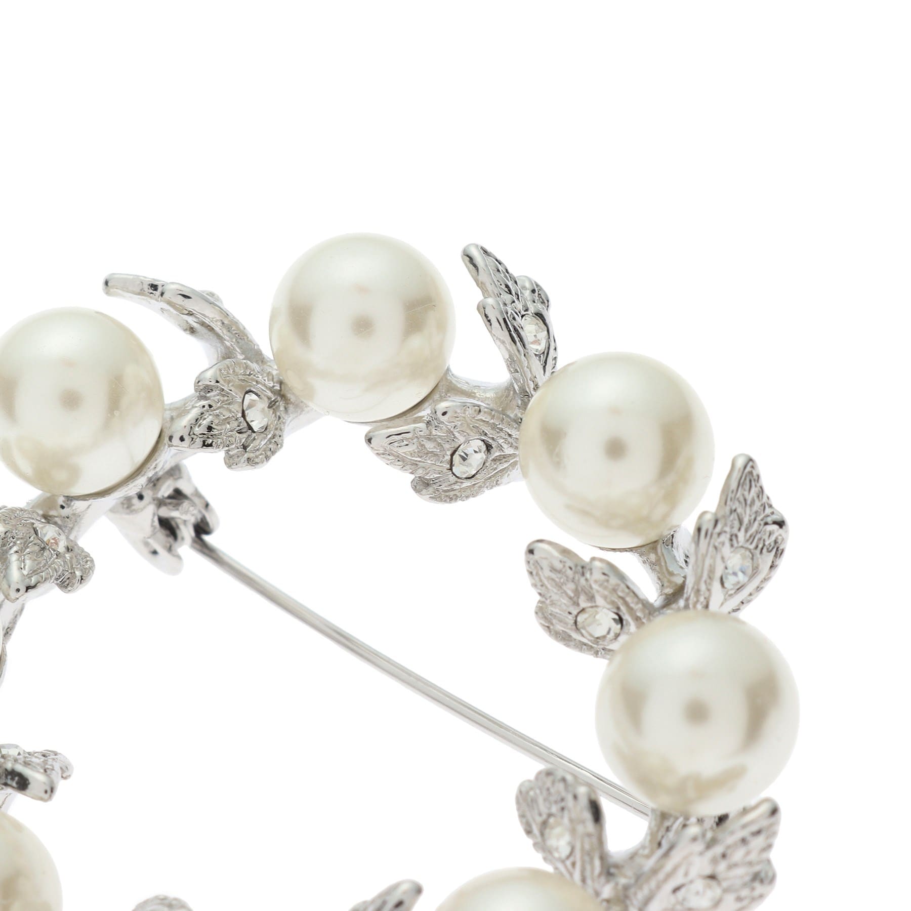 リフレクト Reflect 【フォーマル／入卒】パール調サークルブローチ （オフホワイト(003)） オフホワイト(003)